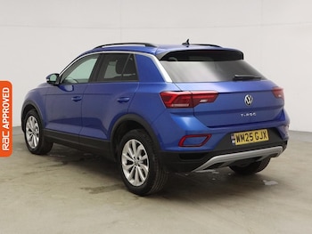 Used Volkswagen T-Roc 2025 for sale - 78904660: Photo