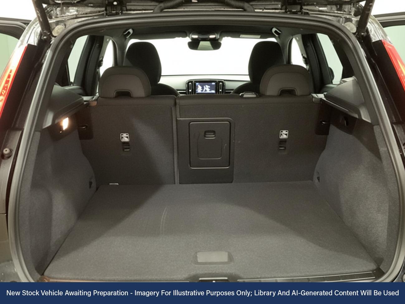 Used Volvo XC40 2022 for sale - 76845515: Photo 7