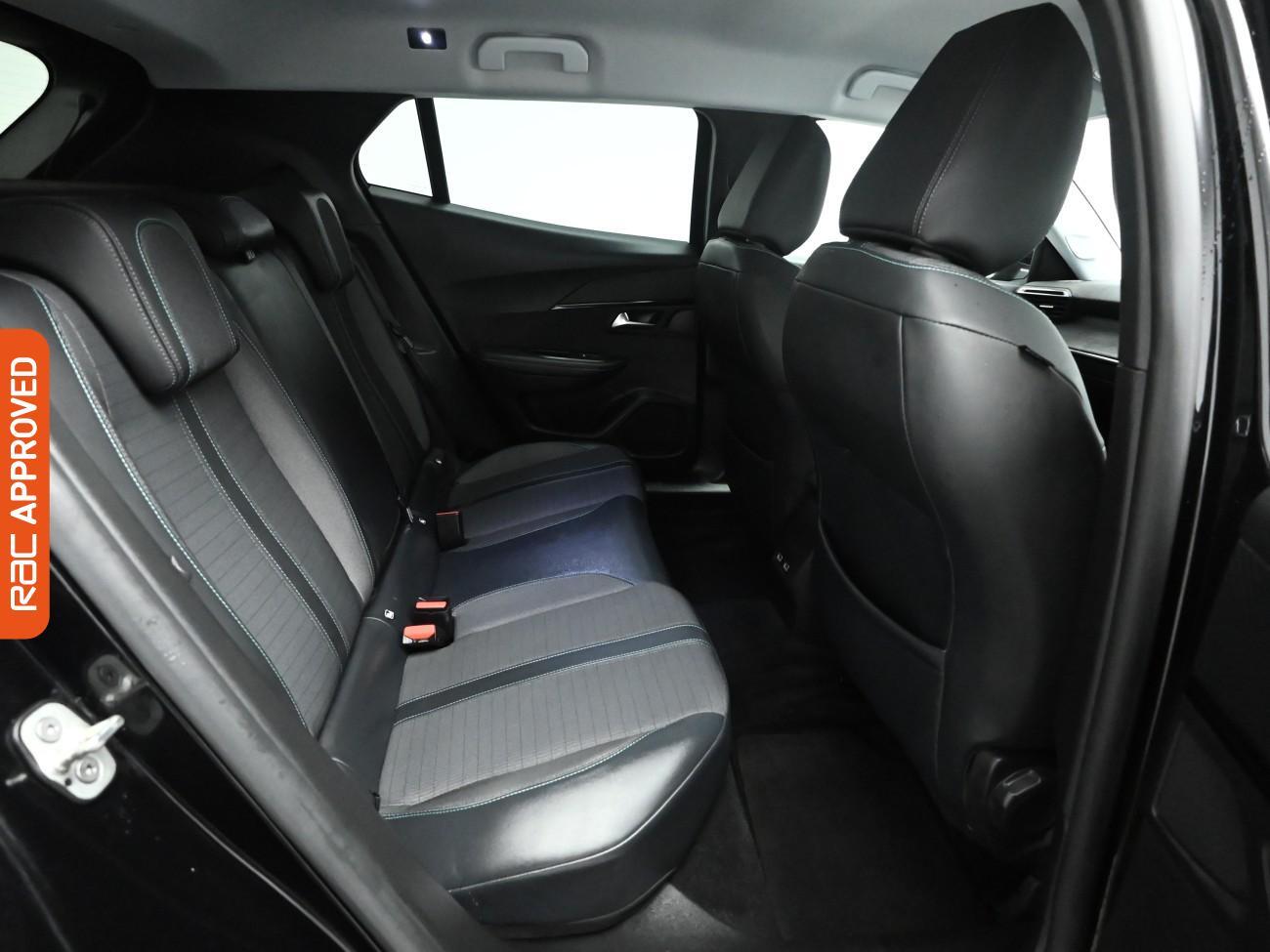 Used Peugeot E-2008 2021 for sale - 76650561: Photo 15