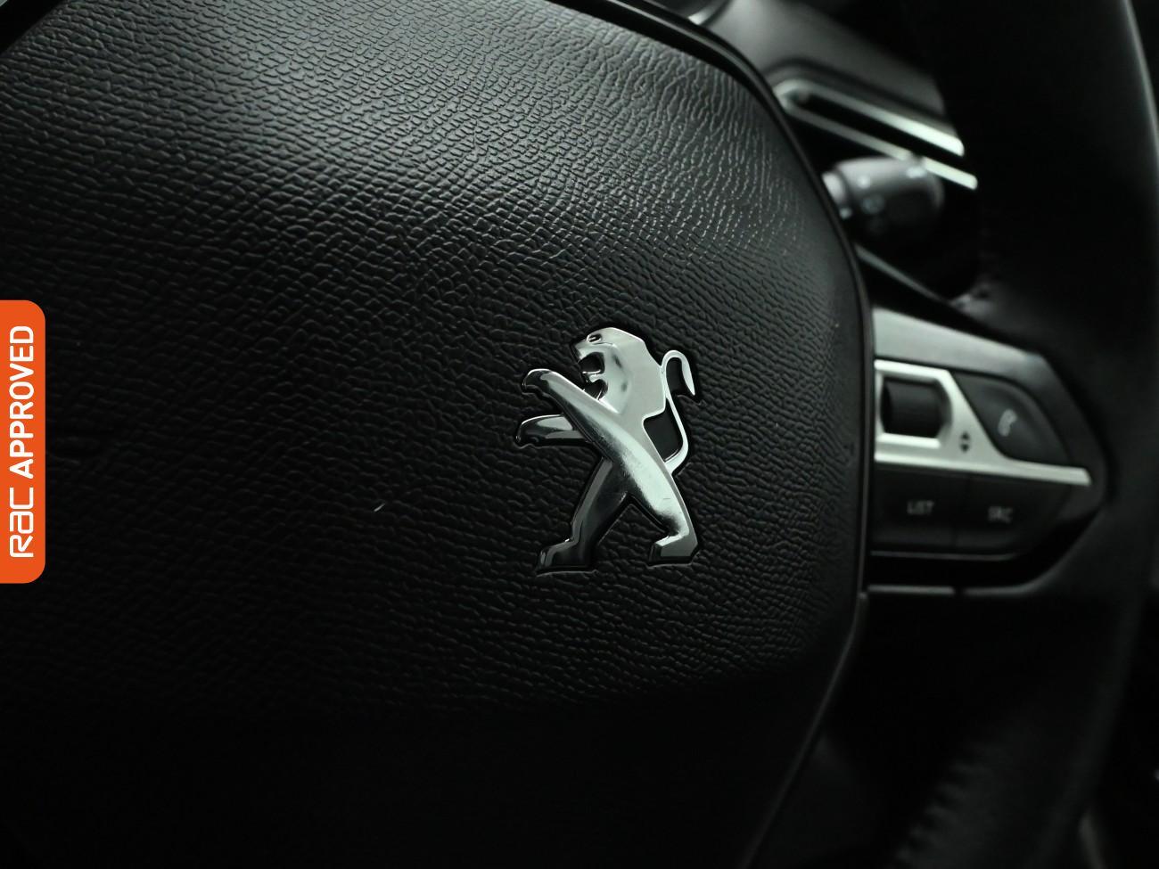 Used Peugeot E-2008 2021 for sale - 76650561: Photo 25