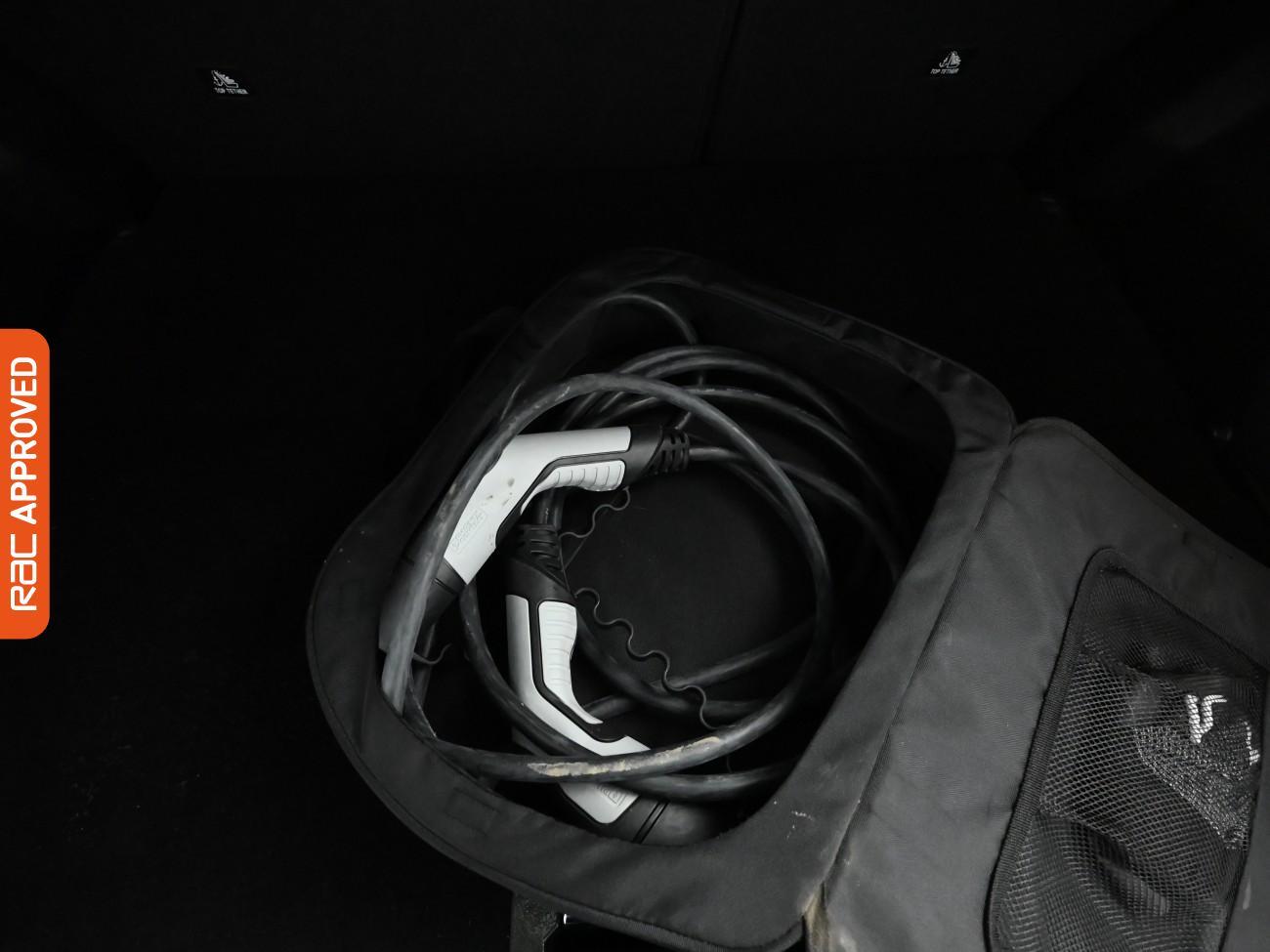 Used Peugeot E-2008 2021 for sale - 76650561: Photo 30