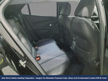 Used Peugeot E-2008 2021 for sale - 76650561: Photo