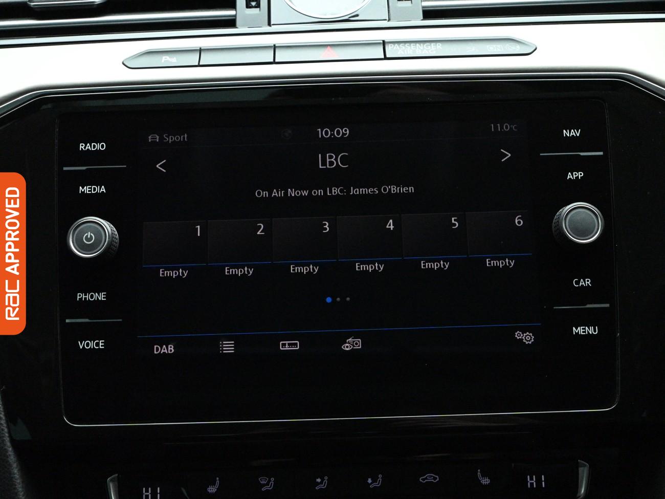 Used Volkswagen Passat 2017 for sale - 77812589: Photo 16