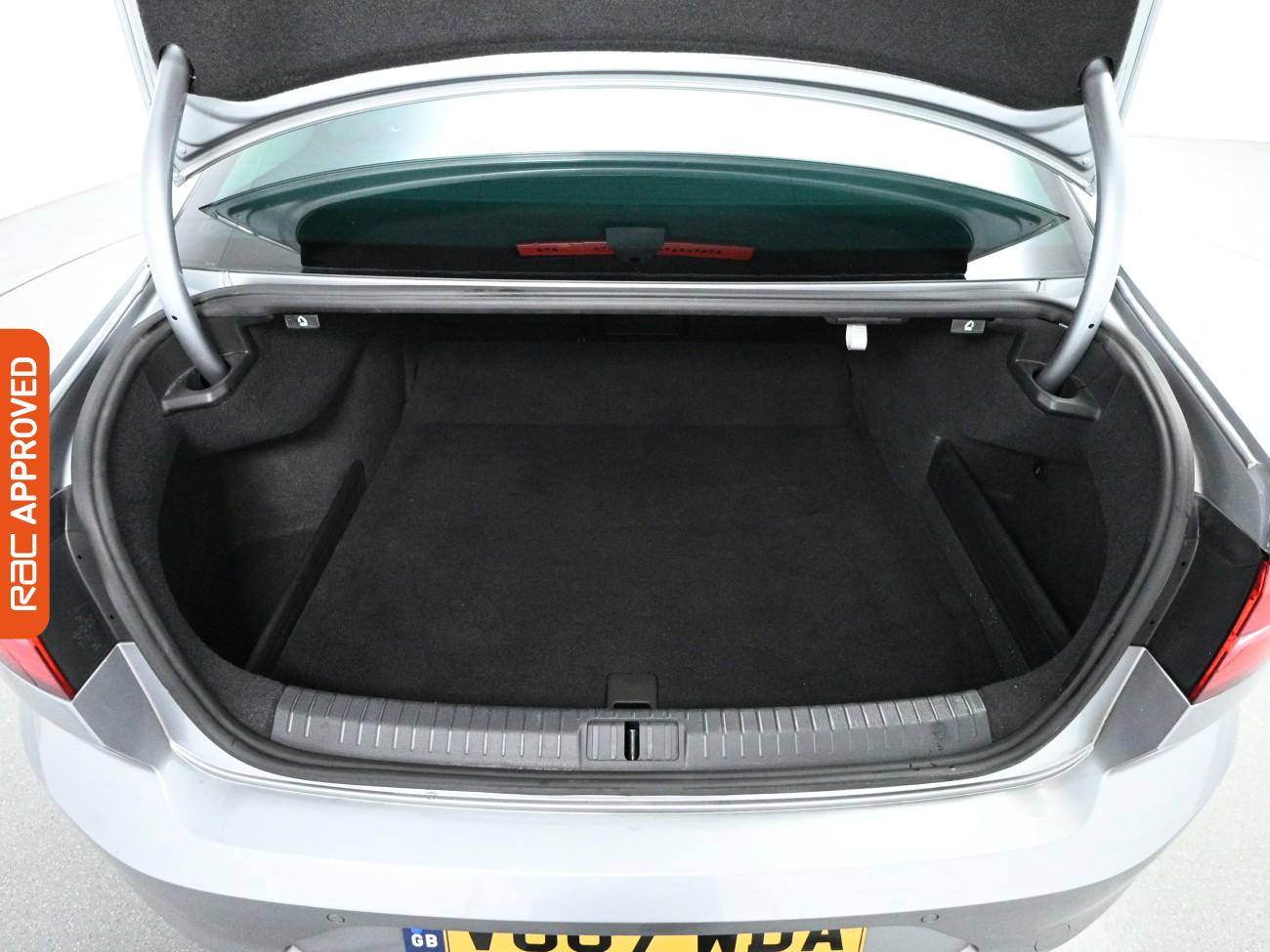 Used Volkswagen Passat 2017 for sale - 77812589: Photo 24