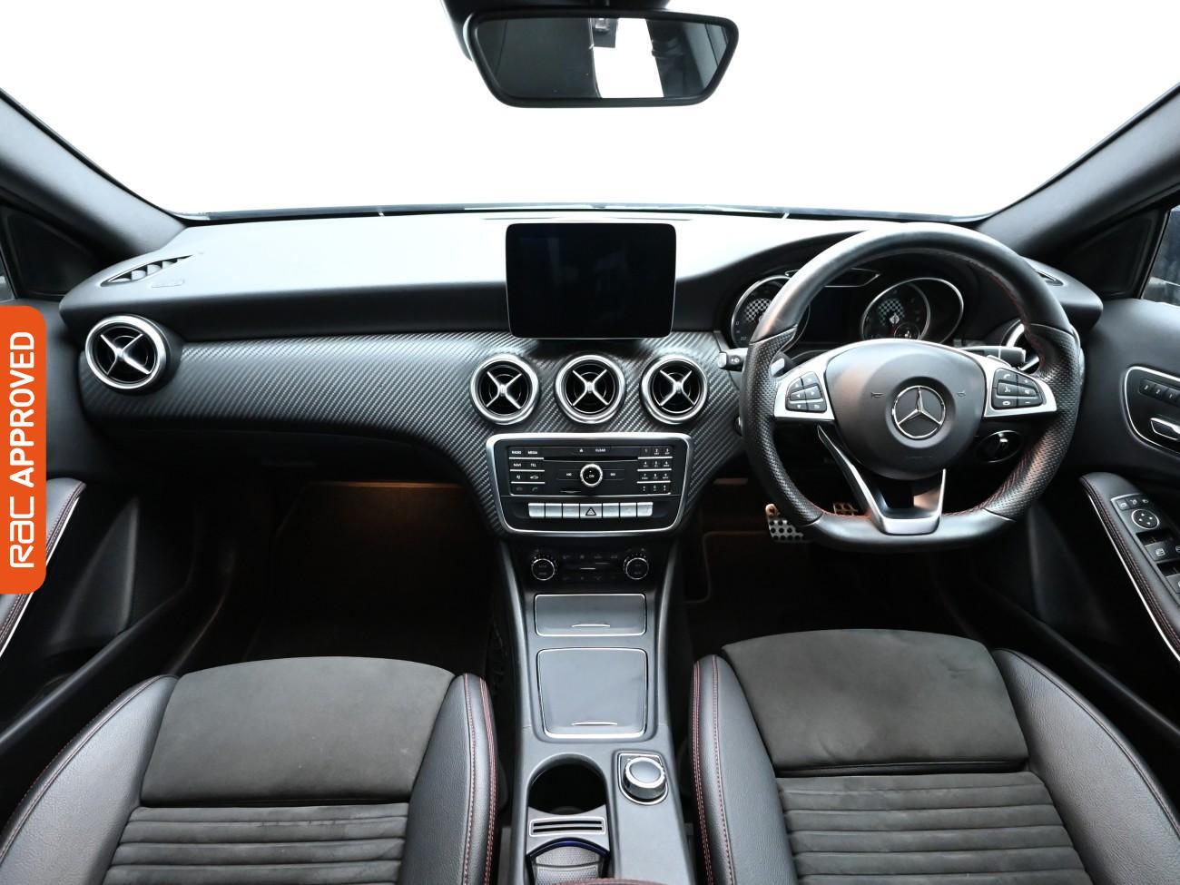 Used Mercedes-Benz A-Class 2016 for sale - 77520336: Photo 2