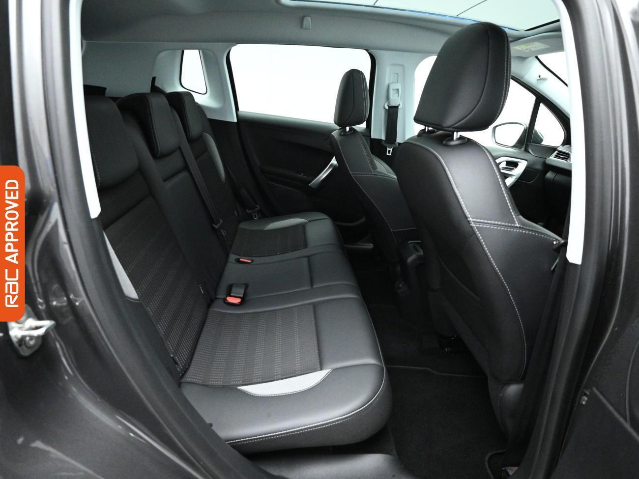 Used Peugeot 2008 2019 for sale - 77943661: Photo 13