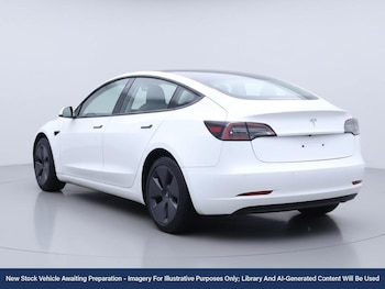 Used Tesla Model 3 2021 for sale - 76705533: Photo