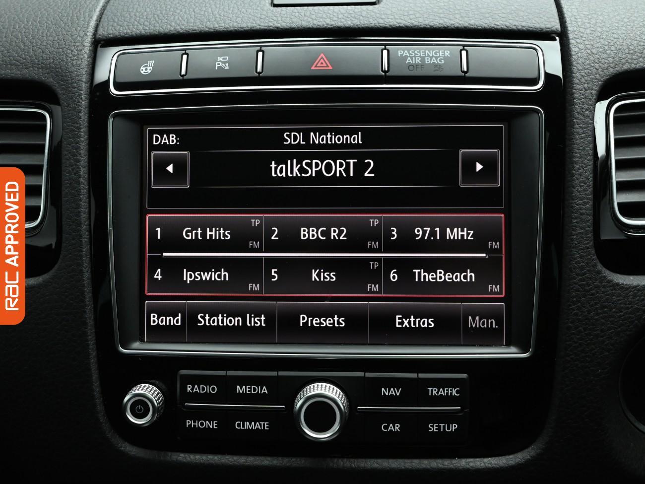 Used Volkswagen Touareg 2016 for sale - 76650517: Photo 14