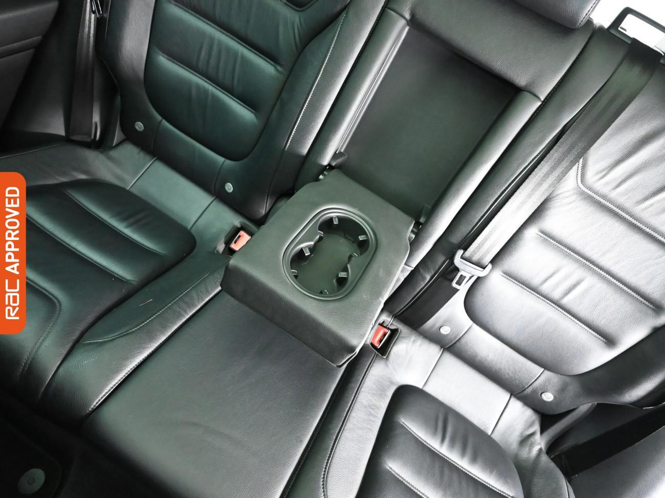 Used Volkswagen Touareg 2016 for sale - 76650517: Photo 26