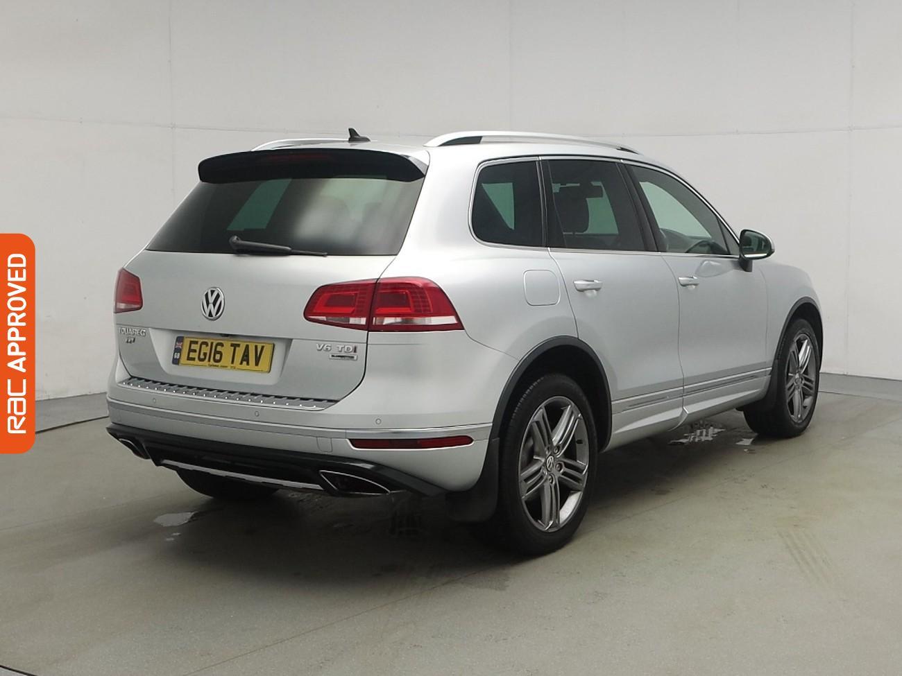 Used Volkswagen Touareg 2016 for sale - 76650517: Photo 34
