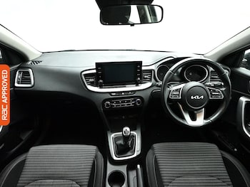 Used Kia XCeed 2022 for sale - 79417147: Photo