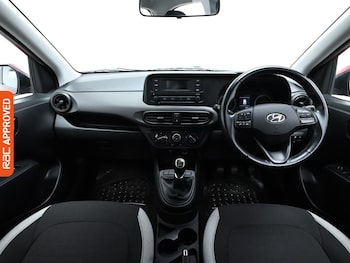 Used Hyundai i10 2025 for sale - 76115211: Photo 2