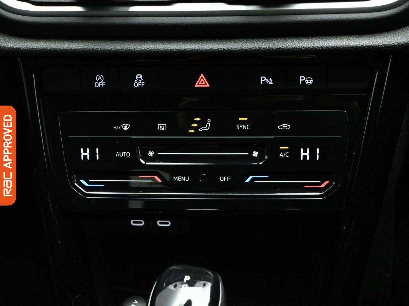 Used Volkswagen T-Roc 2023 for sale - 77026553: Photo 18