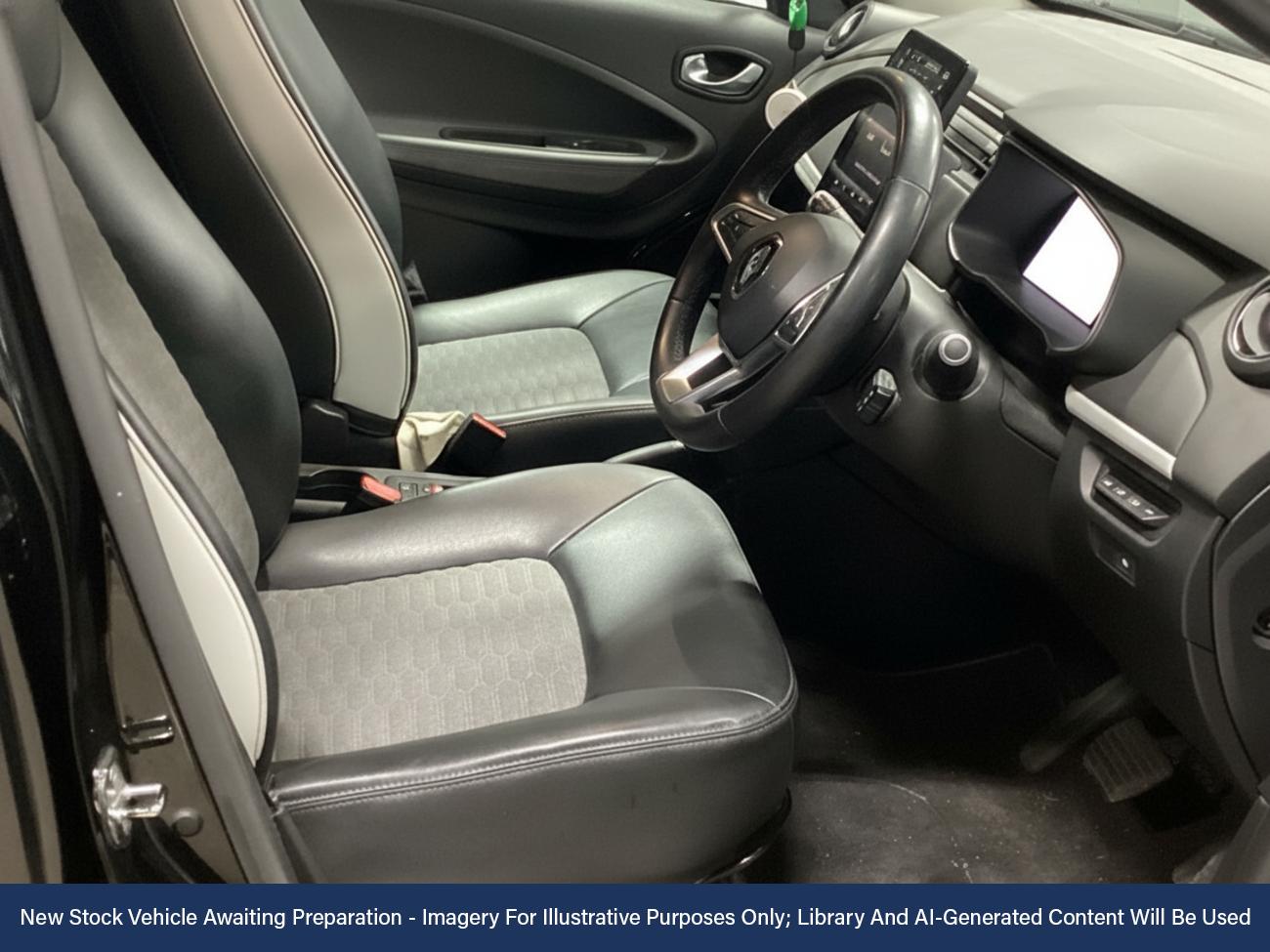 Used Renault Zoe 2021 for sale - 76934290: Photo 3