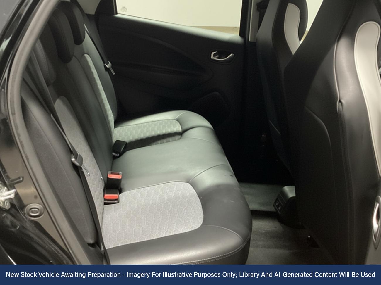 Used Renault Zoe 2021 for sale - 76934290: Photo 4