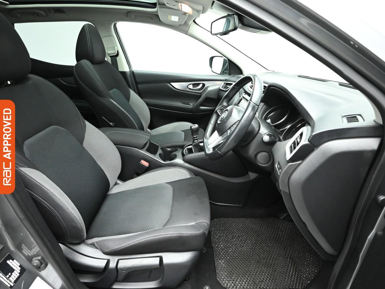 Used Nissan Qashqai 2018 for sale - 77680030: Photo 11