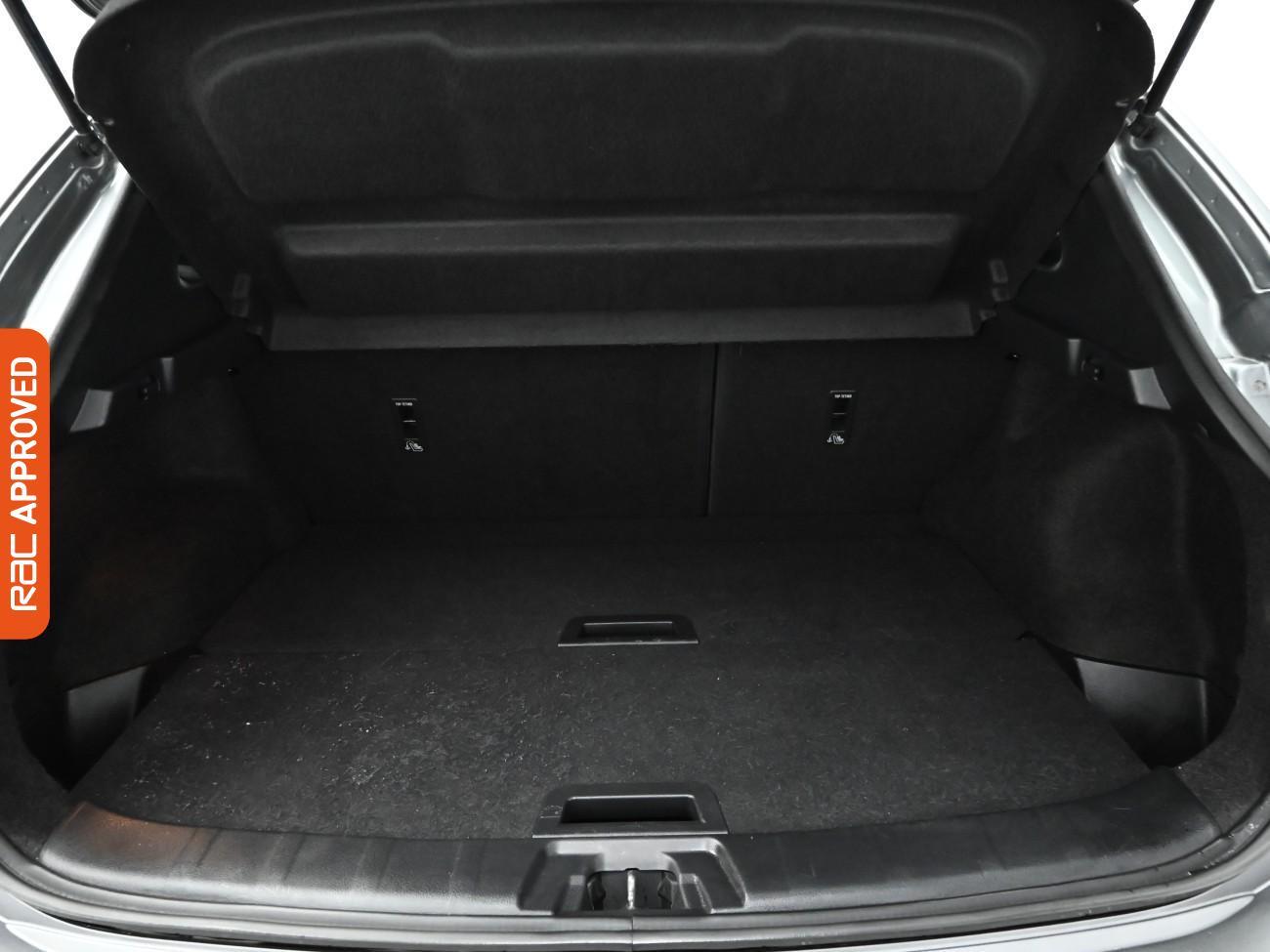 Used Nissan Qashqai 2018 for sale - 77680030: Photo 13