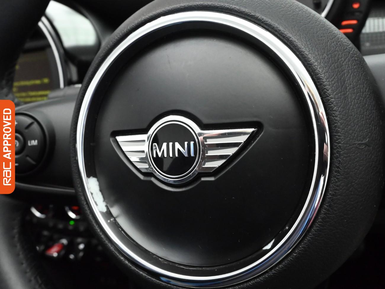 Used MINI Convertible 2018 for sale - 76919250: Photo 23