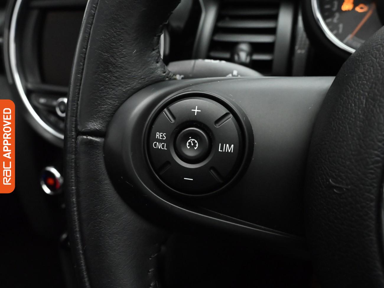 Used MINI Convertible 2018 for sale - 76919250: Photo 24