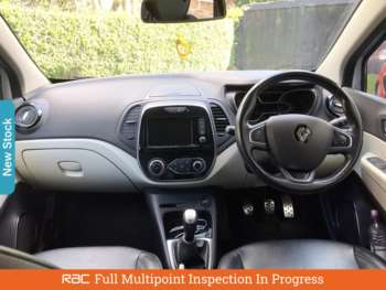 Used Renault Captur 2019 for sale - 74841510: Photo