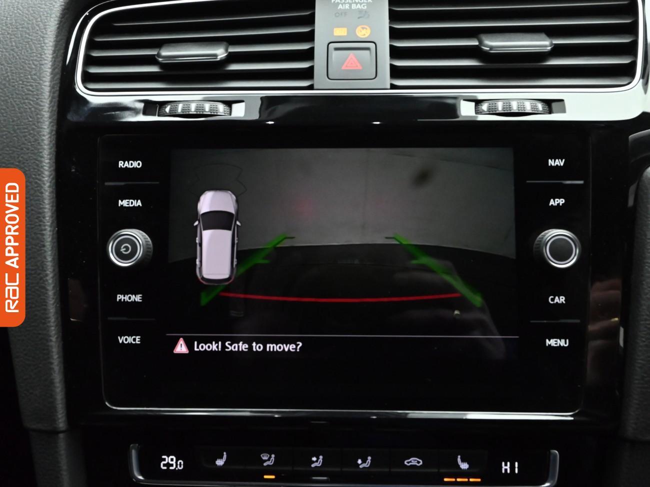 Used Volkswagen Golf 2019 for sale - 77593381: Photo 17