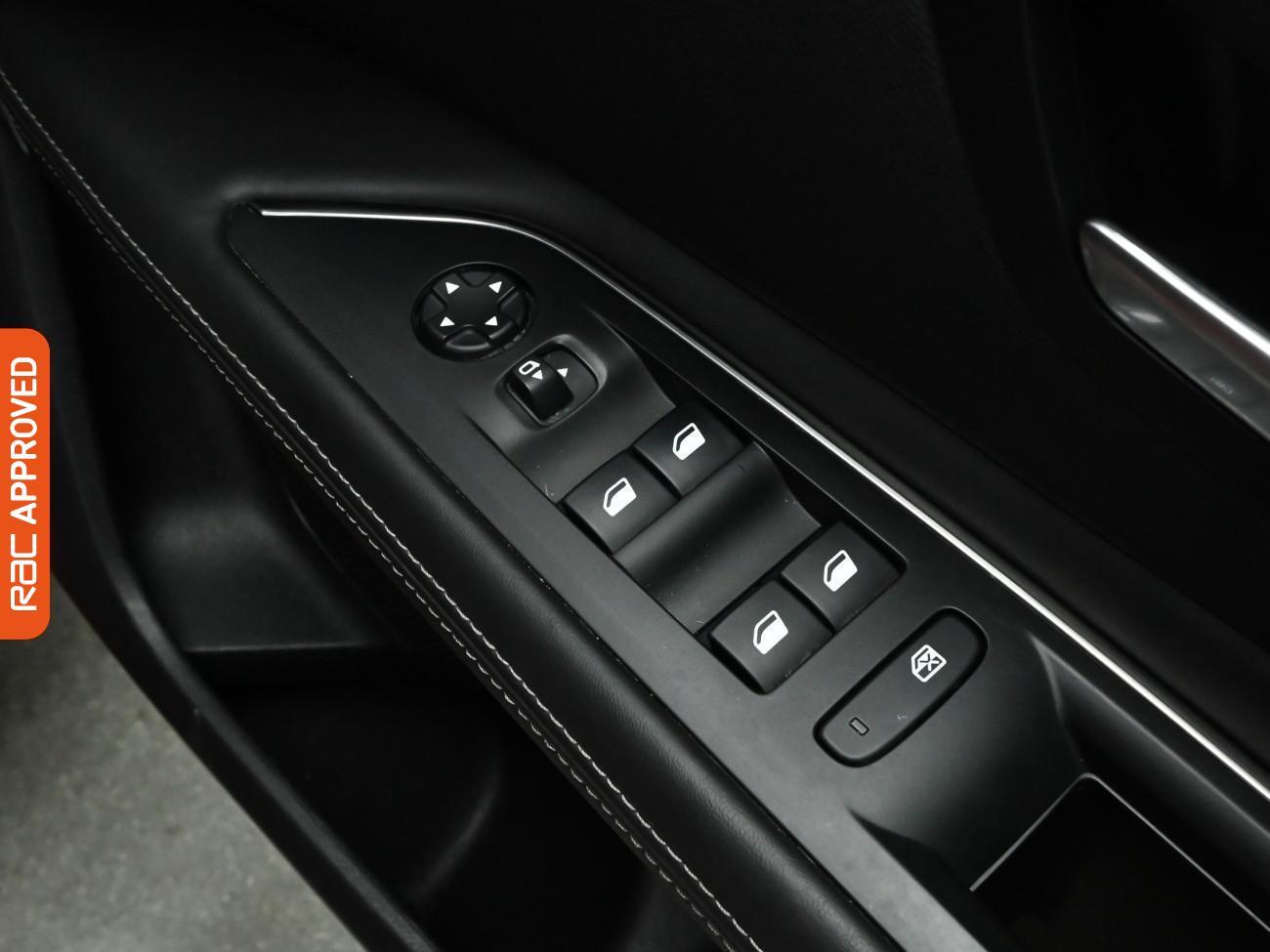 Used Peugeot 3008 2017 for sale - 76590415: Photo 23