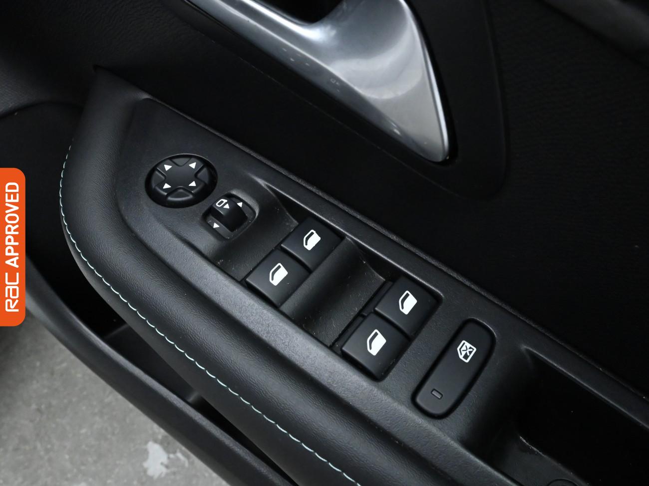 Used Peugeot 208 2021 for sale - 76495336: Photo 24