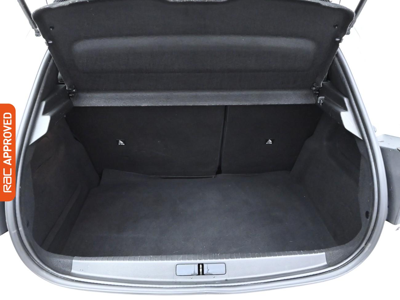 Used Peugeot 208 2021 for sale - 76495336: Photo 25