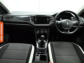 Used Volkswagen T-Roc 2020 for sale - 78931914: Photo