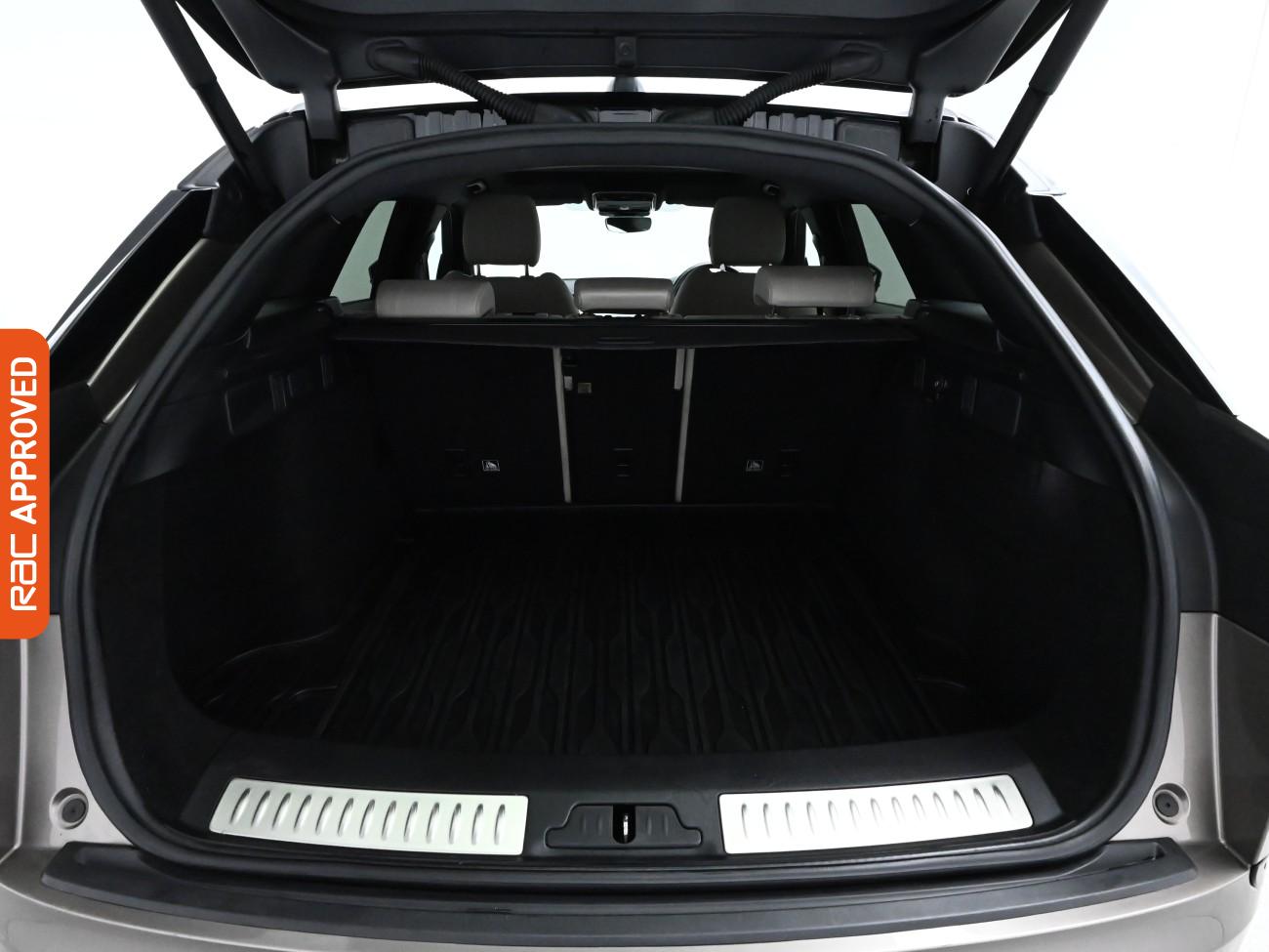 Used Land Rover Range Rover Velar 2019 for sale - 76330575: Photo 26