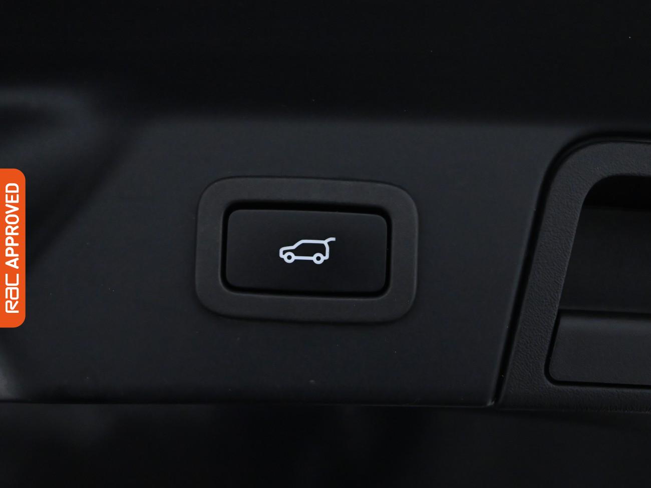 Used Land Rover Range Rover Velar 2019 for sale - 76330575: Photo 27