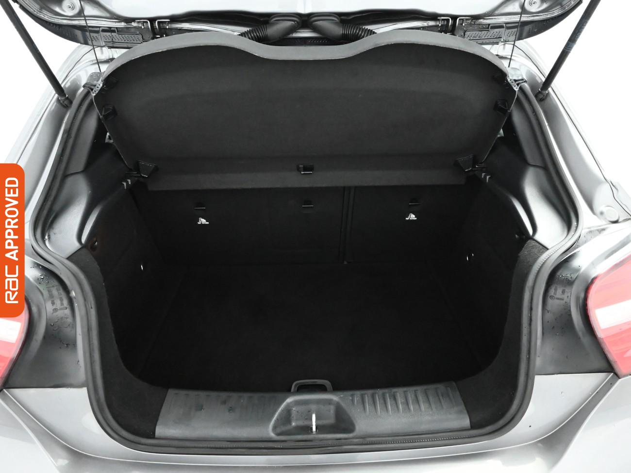 Used Mercedes-Benz A-Class 2015 for sale - 77158750: Photo 26