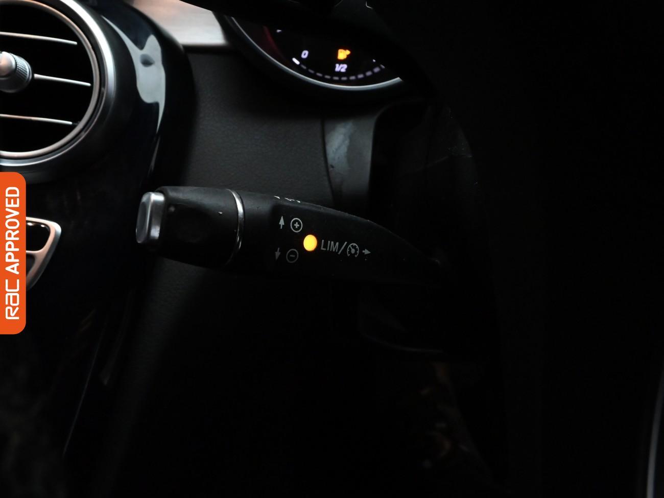 Used Mercedes-Benz C Class 2016 for sale - 77340855: Photo 17