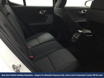 Used Polestar Polestar 2 2021 for sale - 76705537: Photo