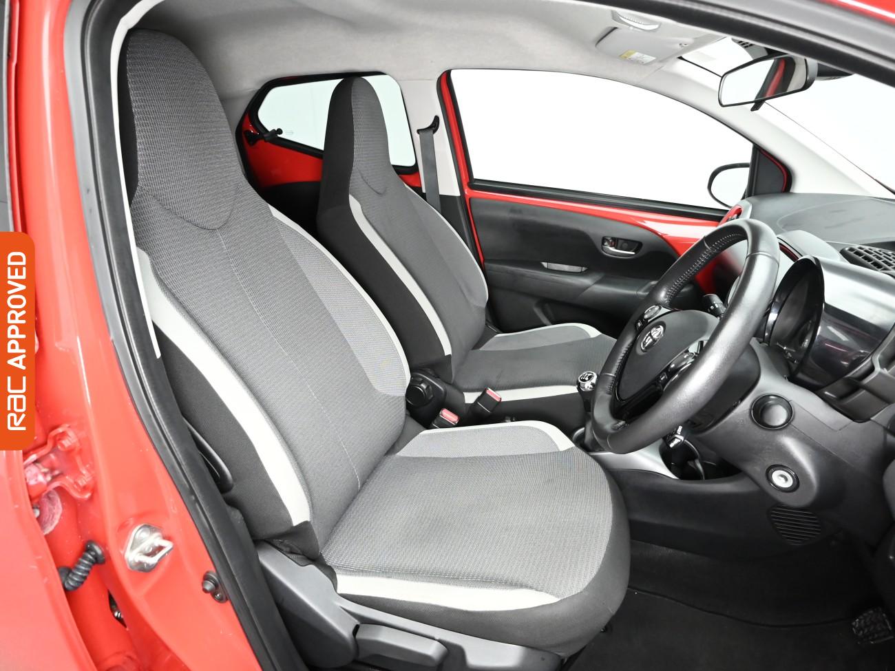 Used Toyota AYGO 2021 for sale - 76805252: Photo 12