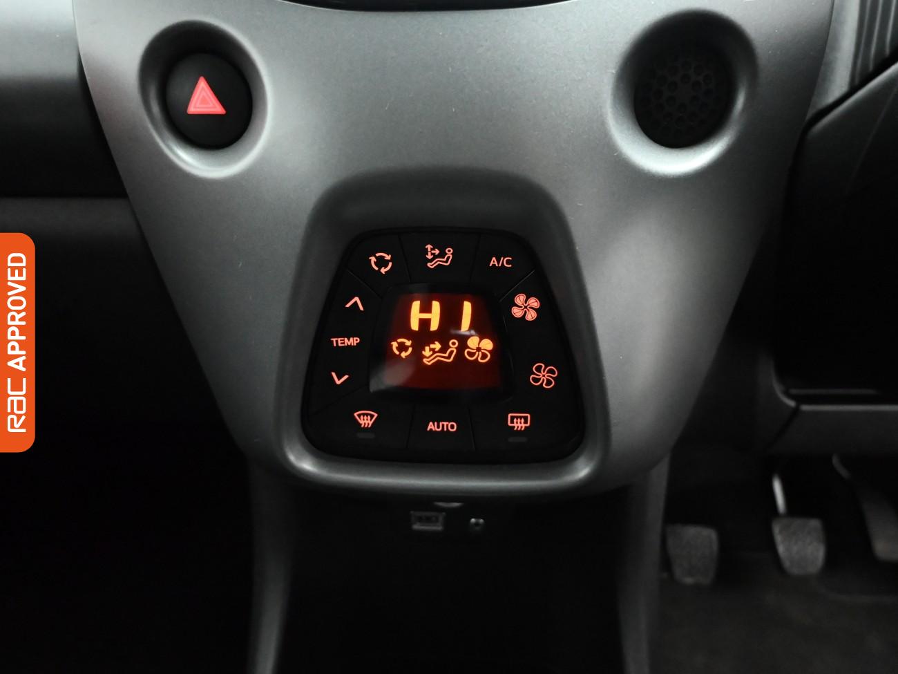 Used Toyota AYGO 2021 for sale - 76805252: Photo 16