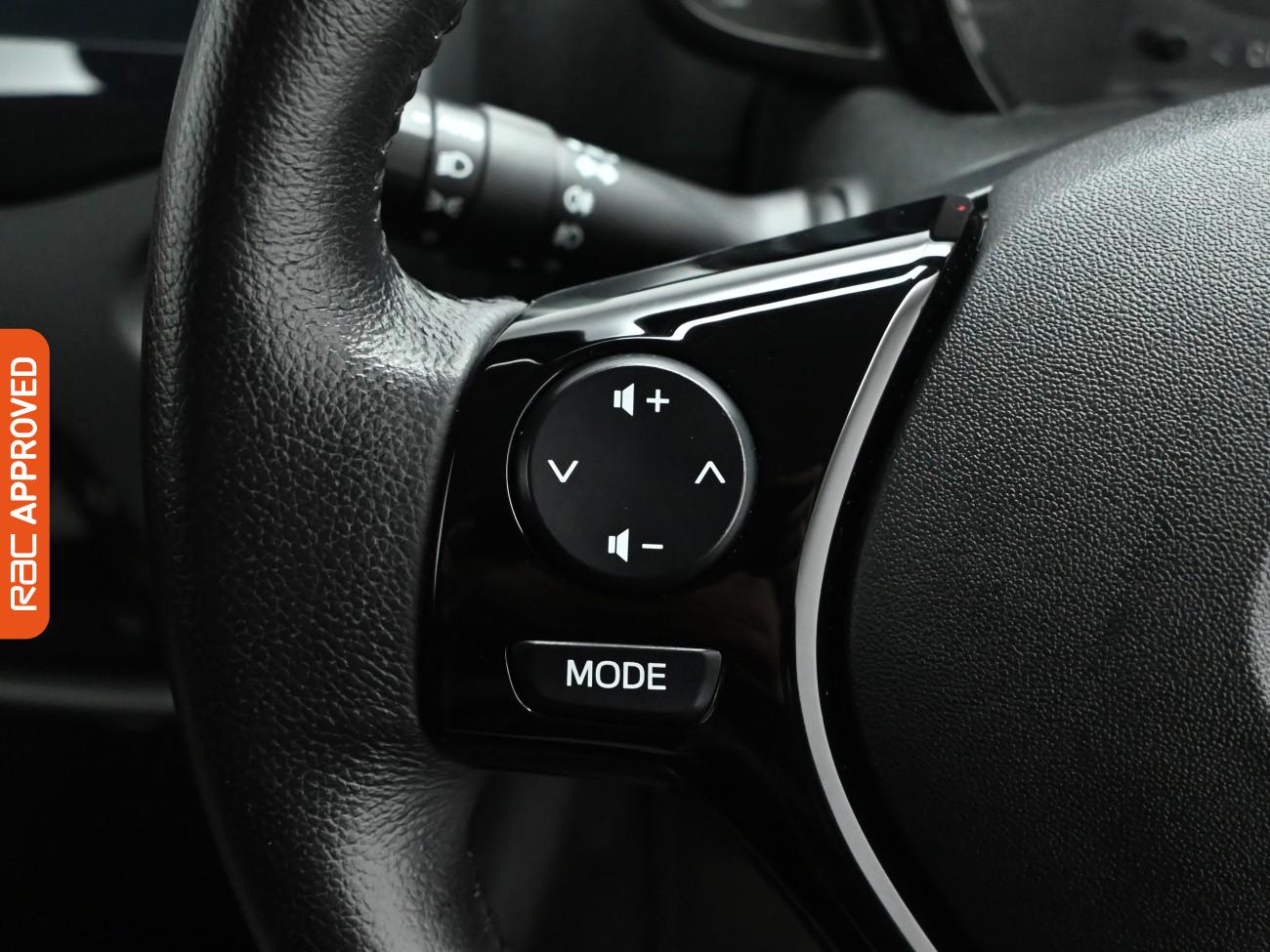 Used Toyota AYGO 2021 for sale - 76805252: Photo 19