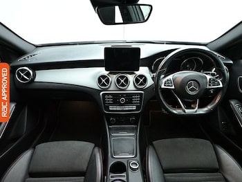 Used Mercedes-Benz GLA 2019 for sale - 78628692: Photo