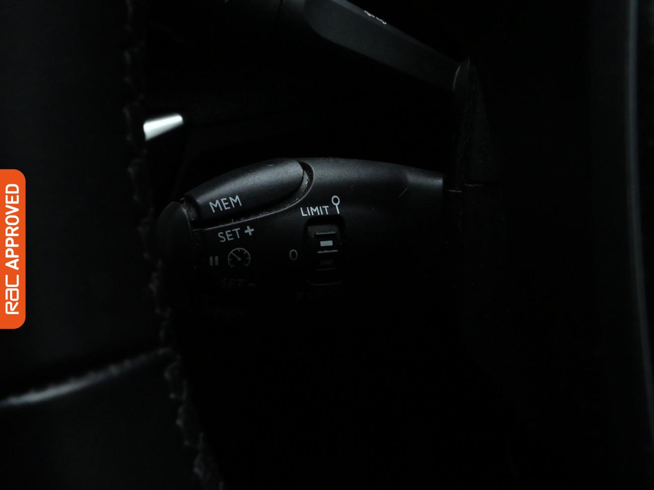 Used Peugeot 3008 2018 for sale - 76288237: Photo 17