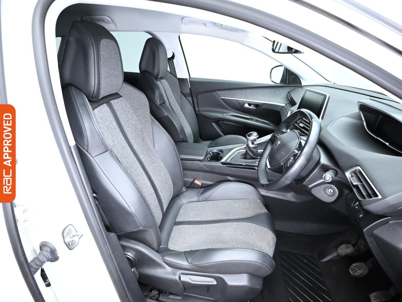 Used Peugeot 3008 2019 for sale - 76558068: Photo 12