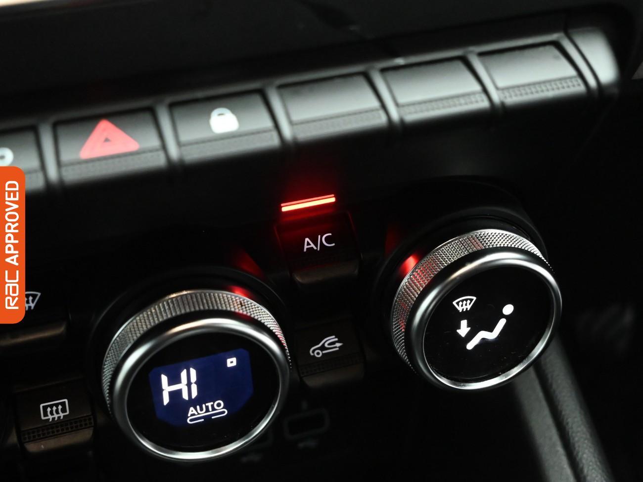 Used Renault Clio 2020 for sale - 76723900: Photo 18