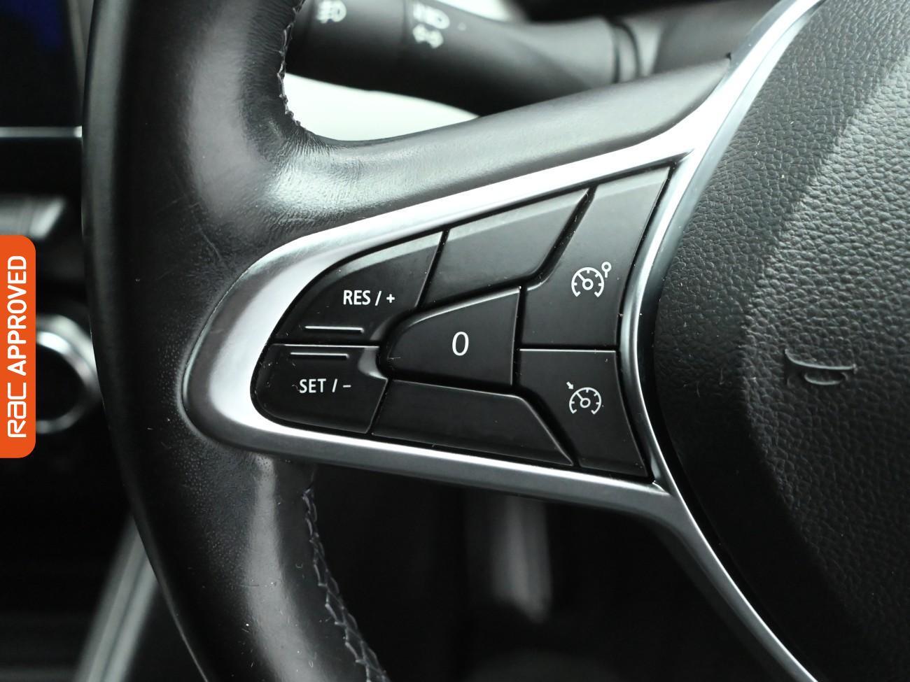 Used Renault Clio 2020 for sale - 76723900: Photo 21