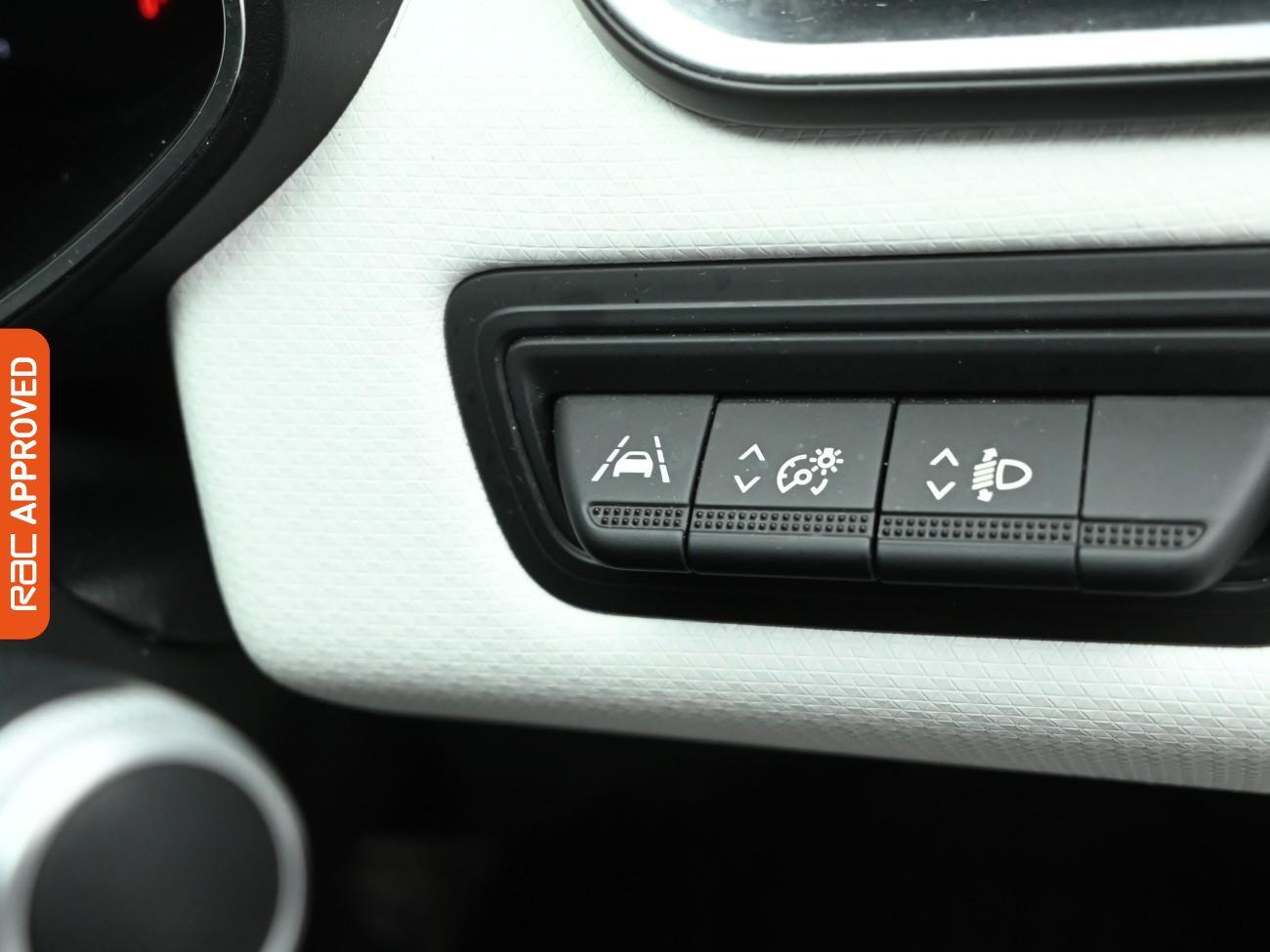 Used Renault Clio 2020 for sale - 76723900: Photo 23