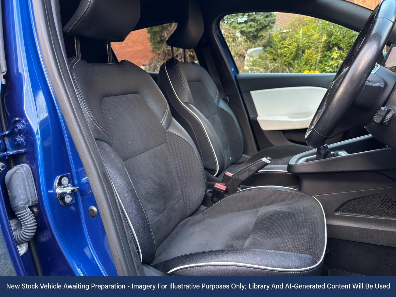 Used Renault Clio 2020 for sale - 76723900: Photo 3