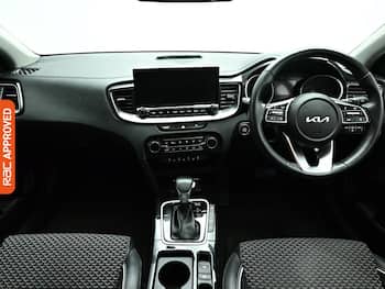 Used Kia XCeed 2023 for sale - 79865337: Photo