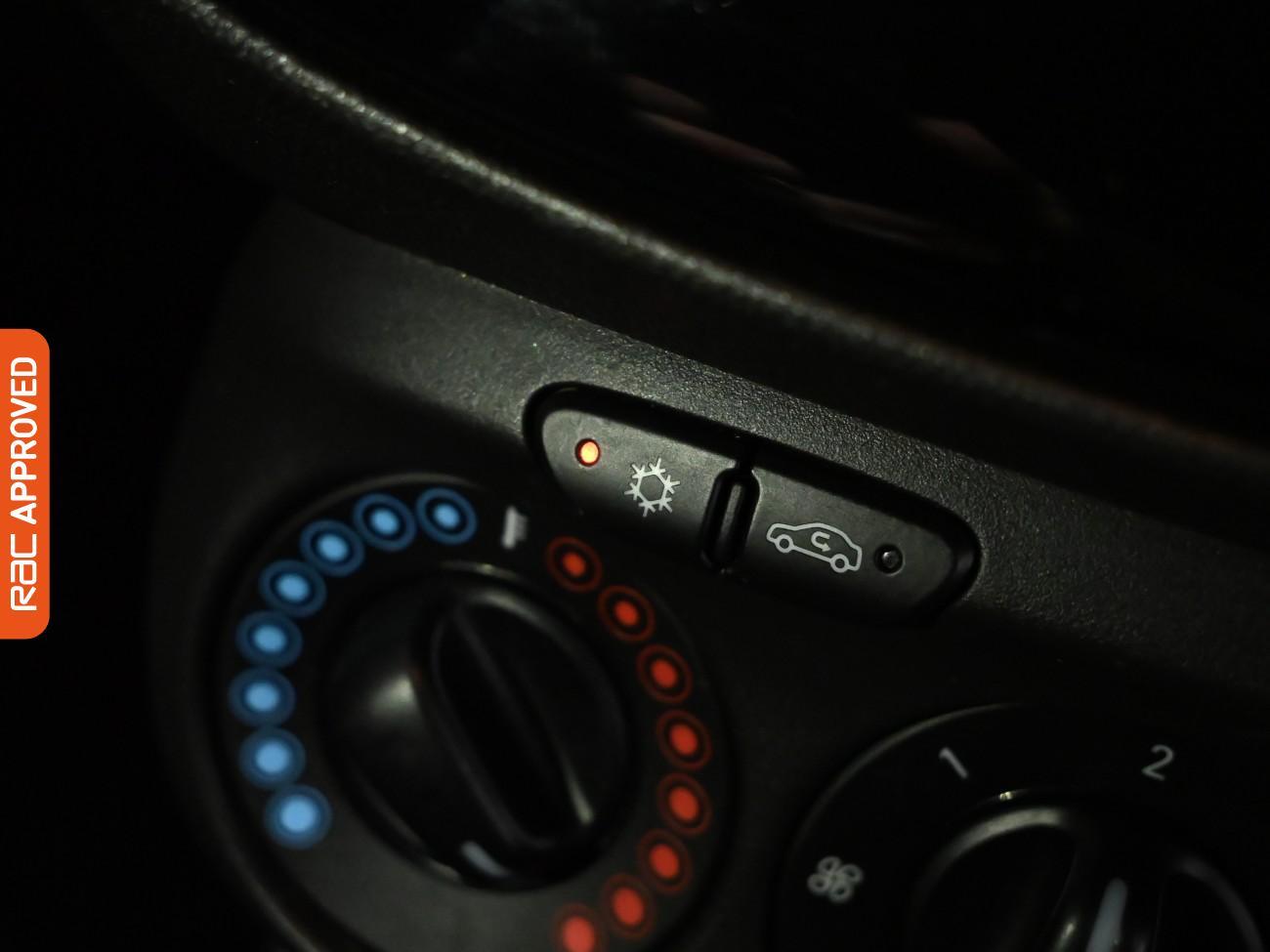 Used Vauxhall ADAM 2019 for sale - 77123777: Photo 16