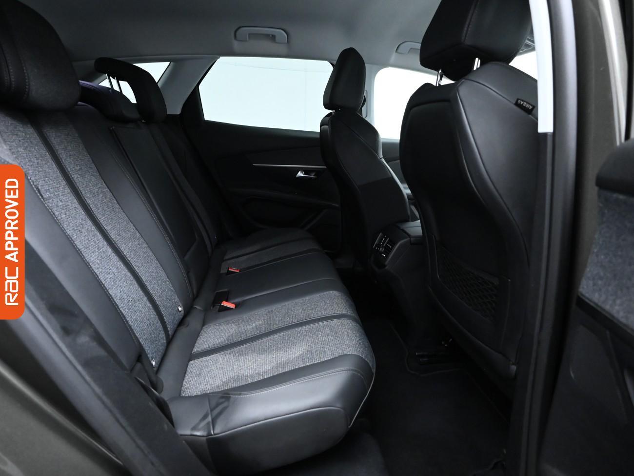 Used Peugeot 3008 2019 for sale - 76641894: Photo 13