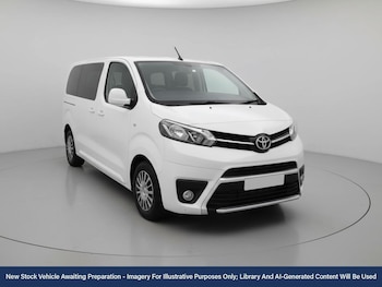 Toyota - PROACE CITY Verso