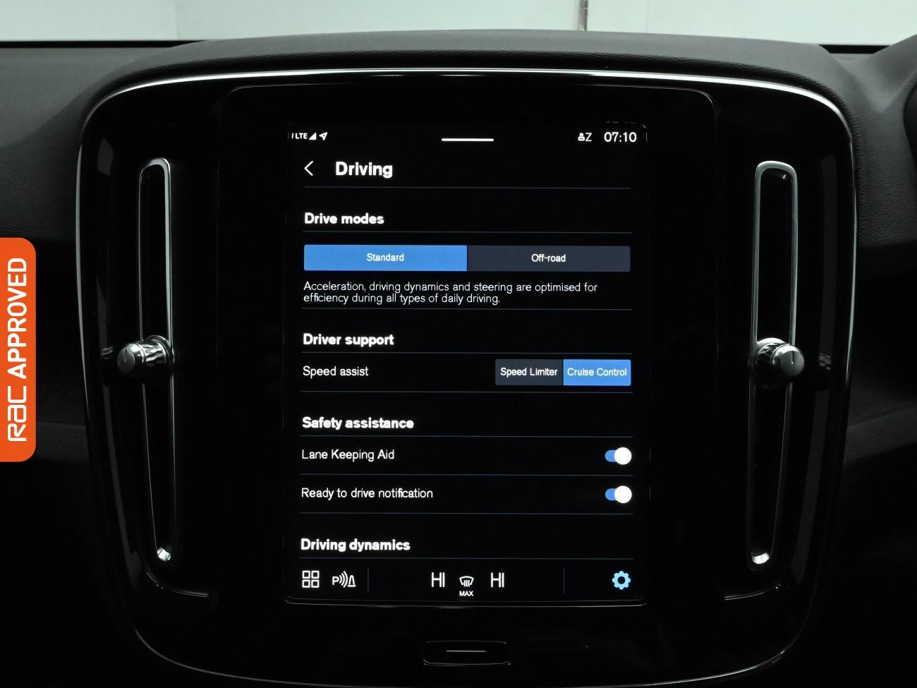 Used Volvo XC40 2022 for sale - 76934288: Photo 24