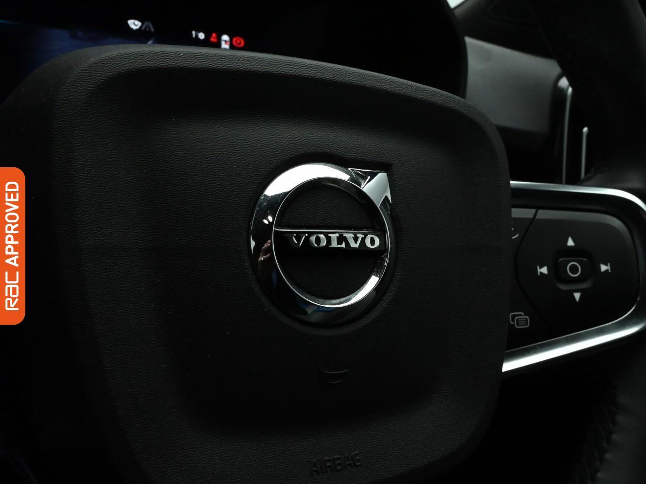 Used Volvo XC40 2022 for sale - 76934288: Photo 26